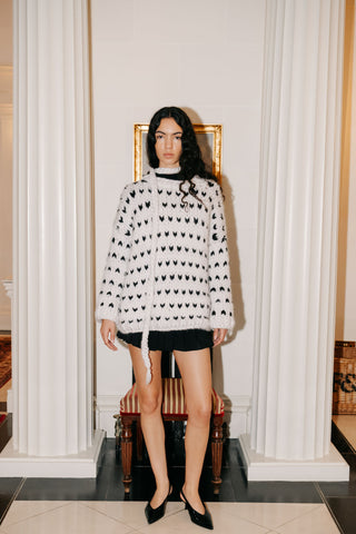 Grobstrickpullover mit blauem Fischmuster