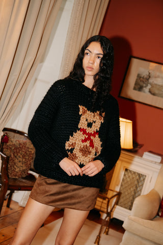 Grobstrickpullover mit blauem Fischmuster