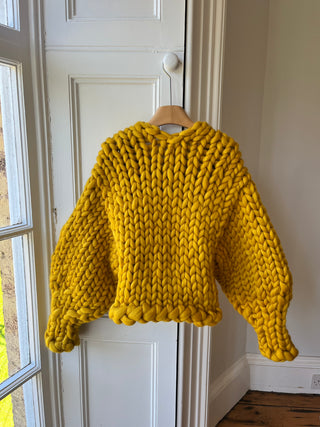 Wren Midi Grobstrick-Cardigan (Beispiel)