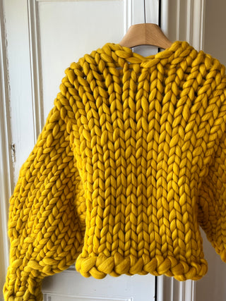 Wren Midi Grobstrick-Cardigan (Beispiel)
