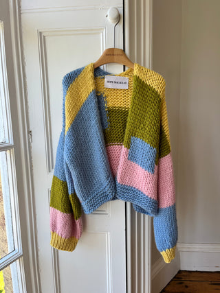 Wren Midi Grobstrick-Cardigan (Beispiel)