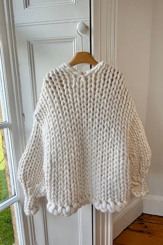White Colossal Knit Cardigan L/XL (Merino Sample)