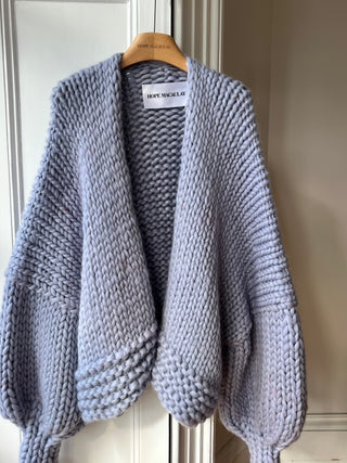 Wren Midi Grobstrick-Cardigan (Beispiel)