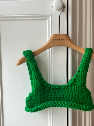 Grobstrick-Bralette in Stachelbeere (Beispiel)