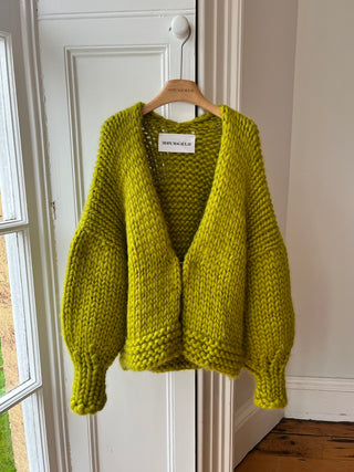 Wren Midi Grobstrick-Cardigan (Beispiel)